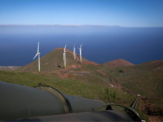 el-hierro-windfarm1